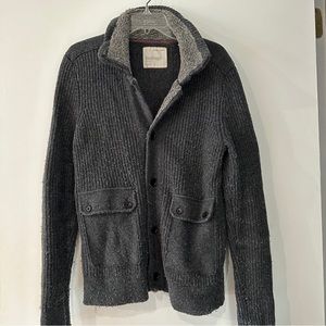 Banana Republic Heritage grey sherpa wool jacket cardigan sweater small